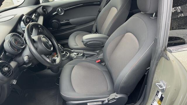 Mini COOPER 3-Deurs | 17" | Camera | Led Koplampen | Privacy Glass | Antr. Hemel