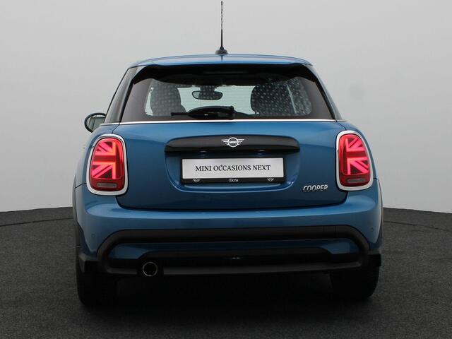 Mini COOPER 3-deurs Classic + Balance Pack + LED + DAB + 16''