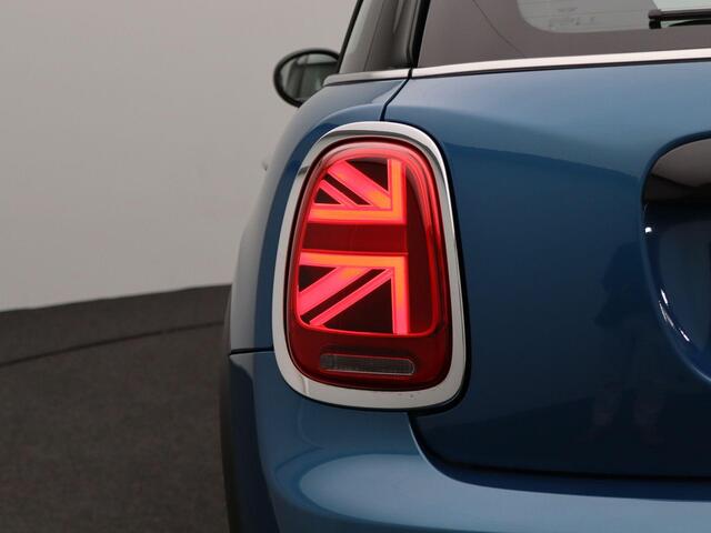 Mini COOPER 3-deurs Classic + Balance Pack + LED + DAB + 16''
