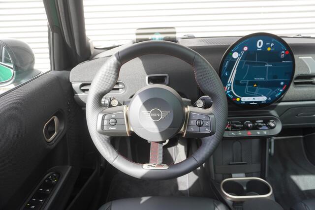 Mini COOPER 5-Deurs C | John Cooper Works Uitvoering | Pakket XL