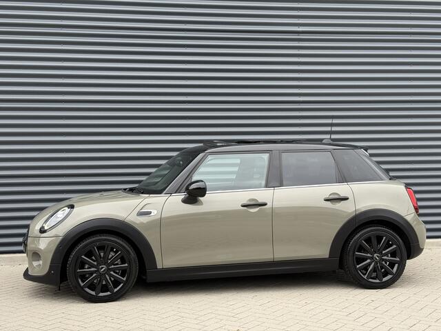 Mini COOPER 5-Deurs 1.5 Leder/Camera/Panorama dak