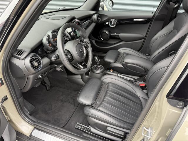 Mini COOPER 5-Deurs 1.5 Leder/Camera/Panorama dak