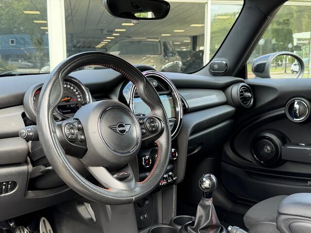Mini COOPER 3-Deurs 1.5 JCW Pakket | Kuipstoelen | Keyless | H&K | ACC | CarPlay