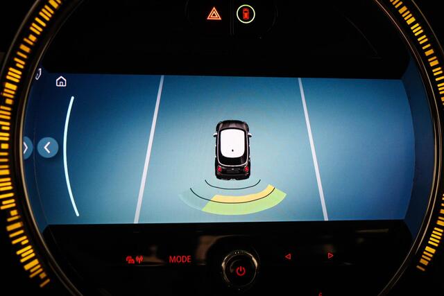 Mini COOPER 5-Deurs 1.5 Business Edition | CLIMA | STOELVERWAMING | DAB | APPLE | MOONWALK GREY