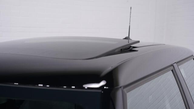 Mini COOPER 5-Deurs 1.5 Business Edition 2e Eig. NAP Clima Navi Panodak PDC achter Apple-carplay bleutooth telefonie Sportstoelen voor half lederen bekleding cruise-controle