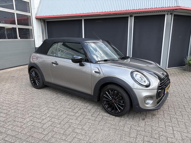 Mini COOPER Cabrio 1.5 Pepper