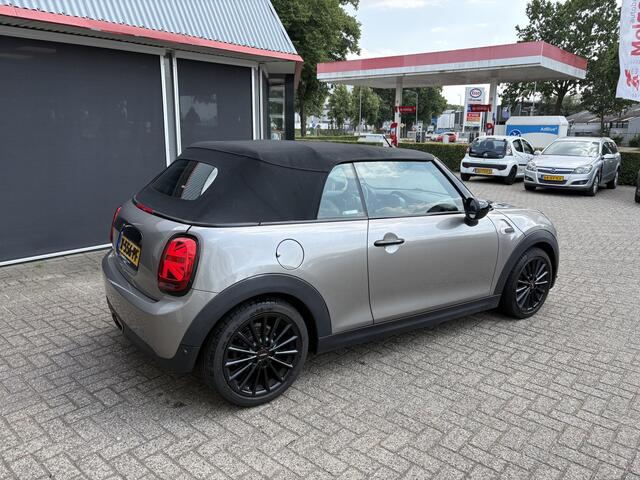Mini COOPER Cabrio 1.5 Pepper