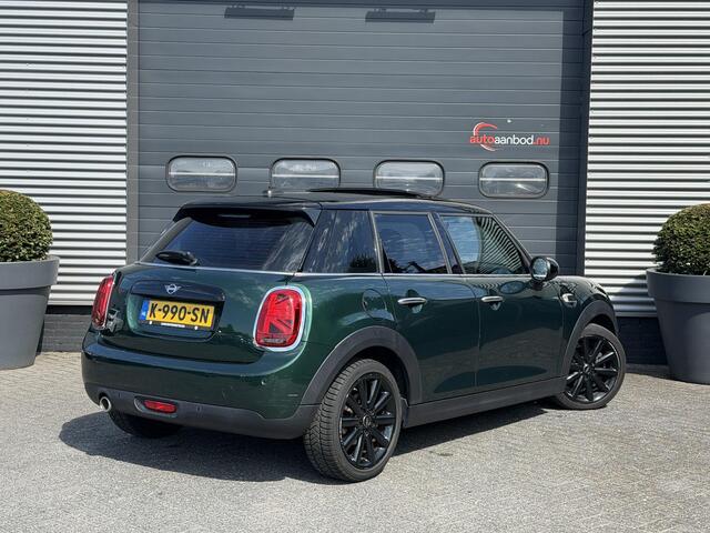 Mini COOPER 5-Deurs 1.5 Chili | Panoramadak | Navigatie | Parkeersensoren | Stoelverwarming | Climate Control |