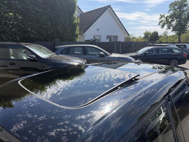 Mini COOPER 5-Deurs 1.5 Chili | Panoramadak | Navigatie | Parkeersensoren | Stoelverwarming | Climate Control |