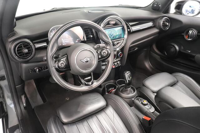 Mini COOPER Cabrio 1.5 Chili | Camera | Harman Kardon | Navigatie | AppleCarplay | Stoelverwarming |