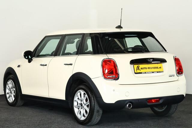 Mini COOPER Mini 1.5 Pepper / LED / Aut / Navi / CarPlay
