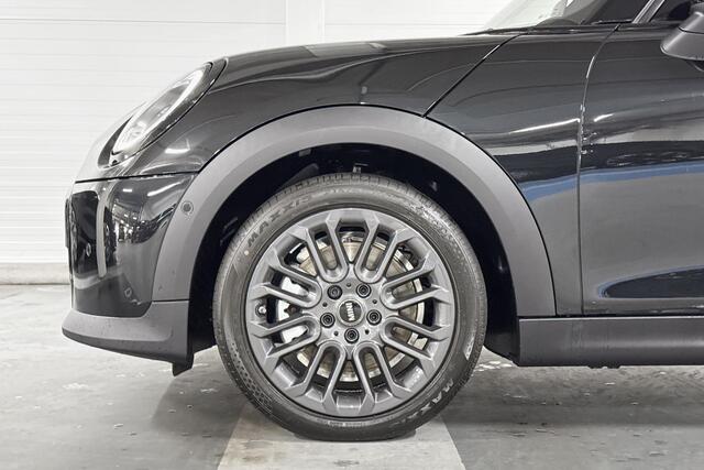 Mini COOPER 5-deurs Classic | Pakket M | Stuurwielverwarming | Harman/Kardon | Head-Up Display |