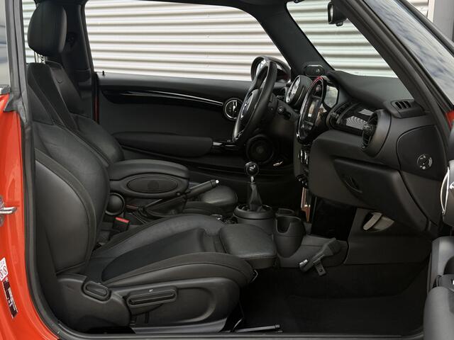 Mini COOPER 3-Deurs 1.5 Chili I Pano.dak I Carplay I Leder I Camera I Harman Kardon