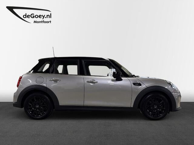 Mini COOPER 5-Deurs 1.5 Camden Edition Automaat