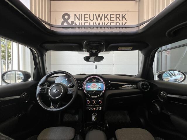 Mini COOPER 5-Deurs 1.5 Camden Plus Edition | AUTOMAAT | SCHUIF/KANTELDAK | CAMERA | CARPLAY | NAVI | CRUISE CONTROL | PDC | CLIMATE CONTROL | LMV 17'' | LED | DAB | BLUETOOTH