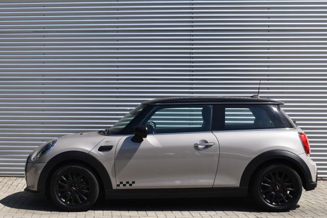 Mini COOPER 1.5 COOPER BUSINESS EDITION / DEALERONDERHOUDEN / CARPLAY / JCW VELGEN