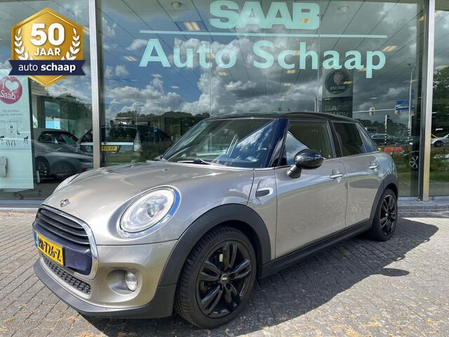 Mini COOPER 5-Deurs 1.5 Serious Business | Rijklaar incl garantie | Keyless entry Parkeersensoren Sportstoel LED