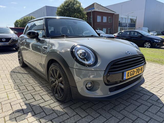 Mini COOPER 3-Deurs 1.5 Chili Speciaal Grijs metallic