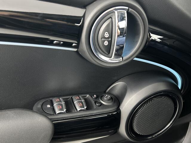 Mini COOPER 5-Deurs 1.5 Aut. Camden Black-Ed. Leder/Sportstoelen/Digi.Dashboard