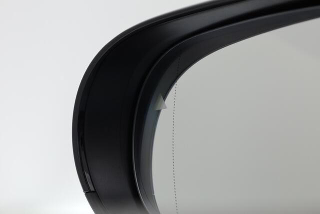 Mini COOPER 3-Deurs 1.5 C Favoured L | Pano | HUD | Harman Kardon | Stoel- Stuurverw. | 18'' | Leder | 360cam | NAV+ CarPlay