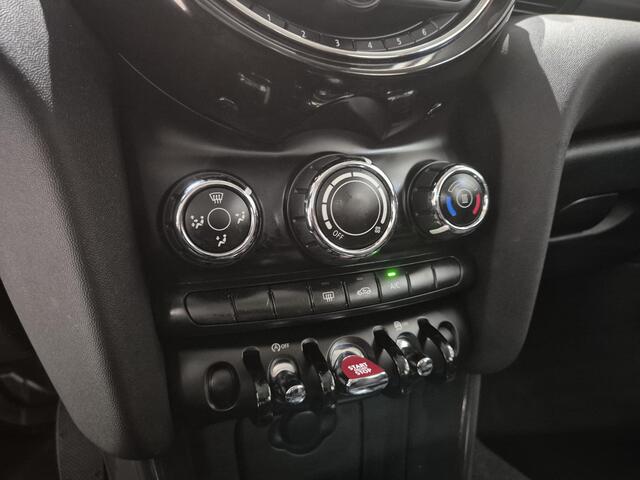Mini COOPER 5-Deurs 1.5 | Automaat | Navigatie | Cruise Control | Bluetooth |