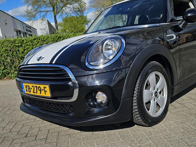 Mini COOPER Mini 1.5 Cooper! Airco! Lm Velgen! Navi! NL auto! Apk 8-2027! SUMMER SALE!