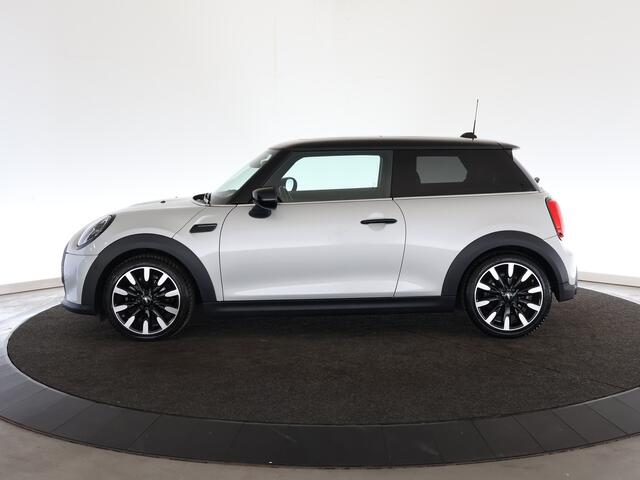 Mini COOPER Mini 1.5 Classic | Navi | Clima | Leder | 12 maanden BOVAG |