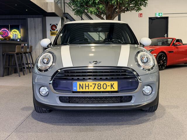 Mini COOPER 3-Deurs 1.5 Serious Business NAP | Nardo grey/White | Navigatie | LED | Stoelverwarming