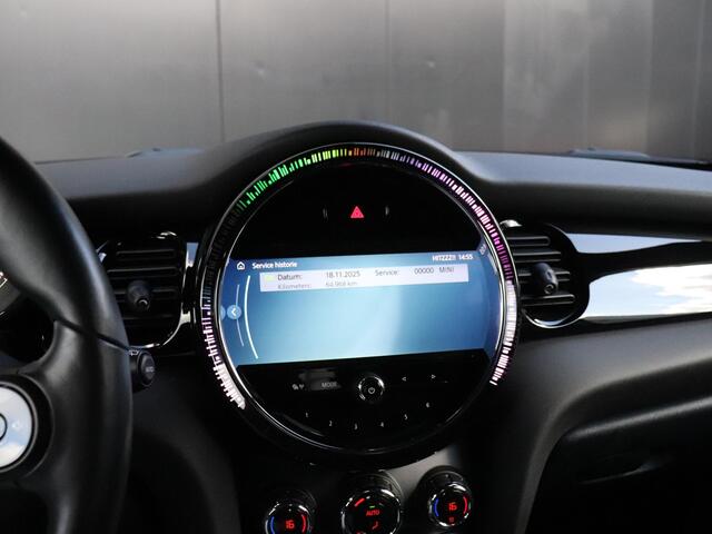 Mini COOPER 5-Deurs 1.5 MINI Yours | AUT. | SPORTSTOELEN | CAMERA | STOEL/STUURVERW. | CRUISE | NAVI |