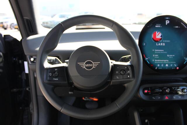 Mini COOPER Hatchback E / Head-Up / LED / Stoelverwarming / Getint glas / 17" U-Spoke grey