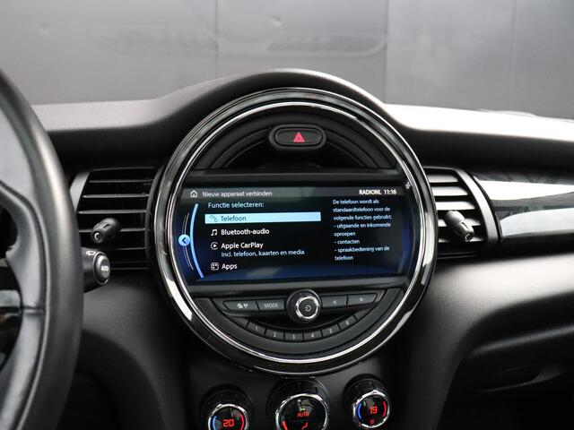 Mini COOPER 5-Deurs 1.5 Chili | AUT. | PANO-DAK | STOELVERW. | PDC | CRUISE | NAVI | APPLE CARPLAY |