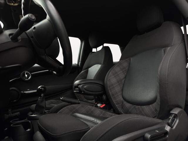 Mini COOPER 3-Deurs 1.5 136PK Chili Apple-Carplay Leer LED