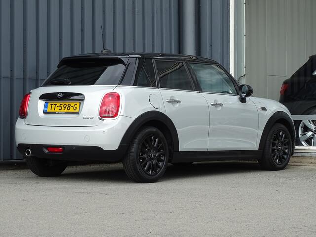 Mini COOPER 5-Deurs 1.5 Chili 5-Deurs Automaat | Apple CarPlay | Harman/Kardon