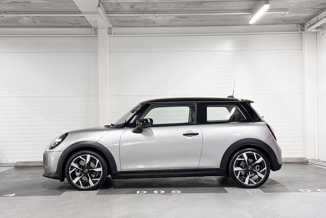 Mini COOPER 3-Deurs C Classic | Pakket XS | Stoelverwarming | Head-Up Display