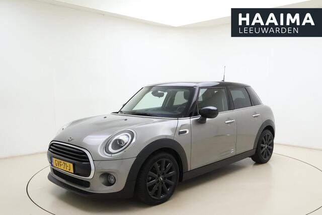 Mini COOPER 5-Deurs 1.5 60 Years Edition Automaat | Navigatie | Climate control | Parkeersensoren |5 Deurs | Lichtmetalen velgen black | Keyless