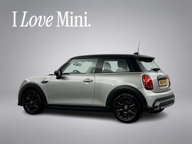 Mini COOPER 1.5 136 PK Aut. Camden Ed. Lederen/Sportstoelen/Camera/Carplay
