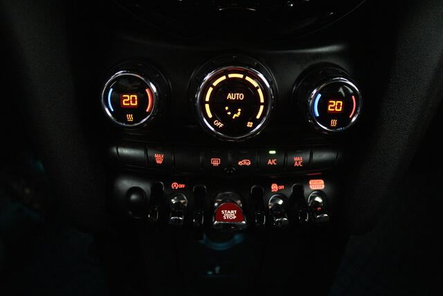 Mini COOPER 5-Deurs 1.5 Chili (NAVIGATIE, CRUISE CONTROL, PARKEERSENSOREN, CARPLAY)