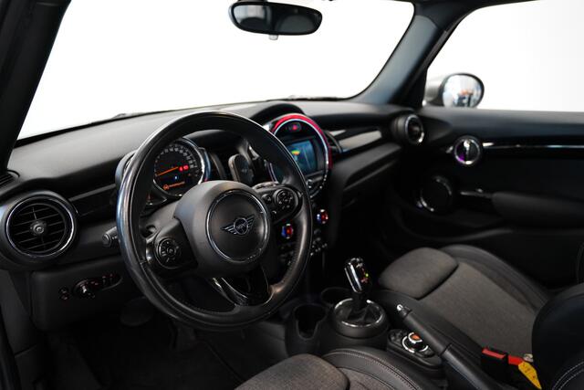 Mini COOPER 5-Deurs 1.5 Chili Navigatie Full-led CruiseControl