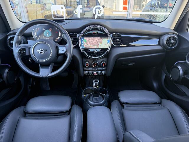 Mini COOPER 5-Deurs 1.5 Pano/Leder/Camera/Apple