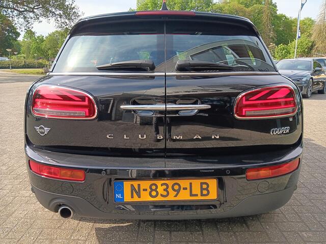 Mini COOPER CLUBMAN Mini 1.5 Business Edition,Alle opties,adaptive cr,pano,leer,camera! Zeer mooi