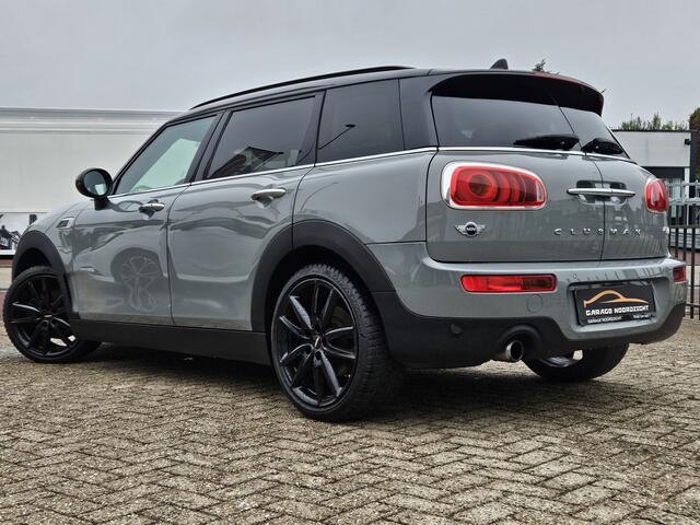 Mini COOPER CLUBMAN Mini 1.5 Pepper Business Plus NAVIGATIE|XENON LED|CRUISE CONTROL|KEYLESS GO&ENTRY|BLUE TOOTH|JOHN COOPER WORKS 18 INCH|DEALER ONDERHOUDEN|1e EIGENAAR Maandag tot Vrijdag geopend van 09.00 tot 20.00 uur en Zaterdag van 09.00 tot 18.00 uur