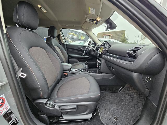 Mini COOPER CLUBMAN Mini 1.5 Pepper Business Plus NAVIGATIE|XENON LED|CRUISE CONTROL|KEYLESS GO&ENTRY|BLUE TOOTH|JOHN COOPER WORKS 18 INCH|DEALER ONDERHOUDEN|1e EIGENAAR Maandag tot Vrijdag geopend van 09.00 tot 20.00 uur en Zaterdag van 09.00 tot 18.00 uur