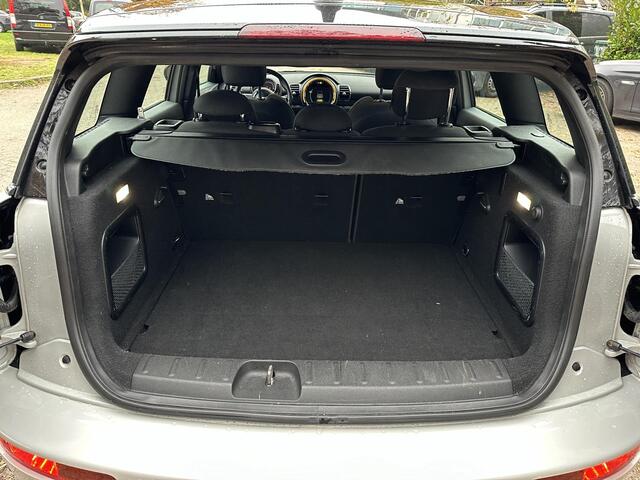 Mini COOPER CLUBMAN Mini 1.5 Chili Business Plus Navigatie | Parkeersensoren