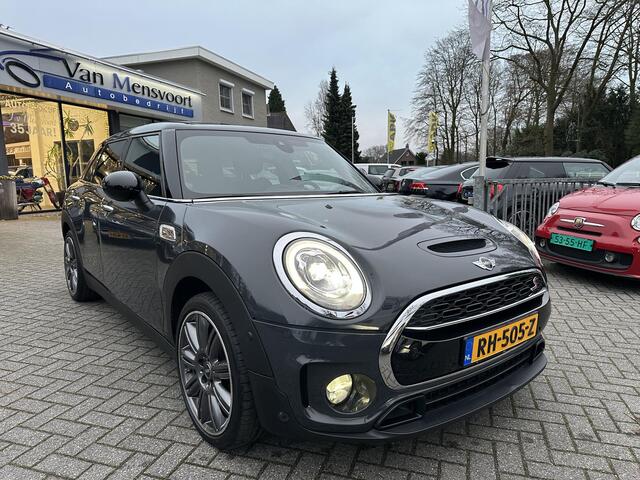 Mini COOPER CLUBMAN Mini 2.0 S 192PK Automaat Serious Business Navi|LED|Keyless|Panorama|Harman-Kardon