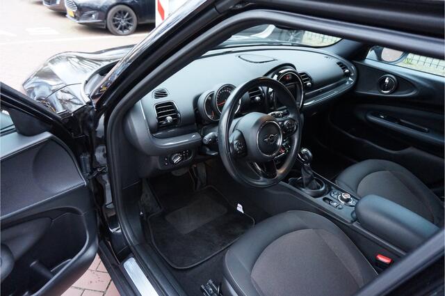 Mini COOPER CLUBMAN Mini 1.5 Salt Business AUTOMAAT