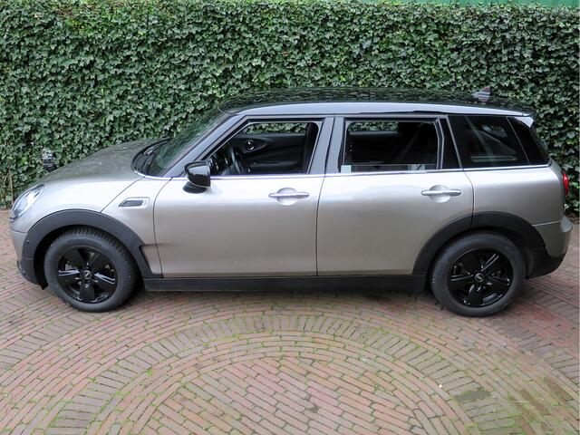 Mini COOPER CLUBMAN 1.5 F54 LCI automaat met Navi, BT, Park.ass, cruise en 16"