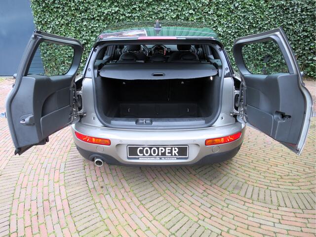 Mini COOPER CLUBMAN 1.5 F54 LCI automaat met Navi, BT, Park.ass, cruise en 16"