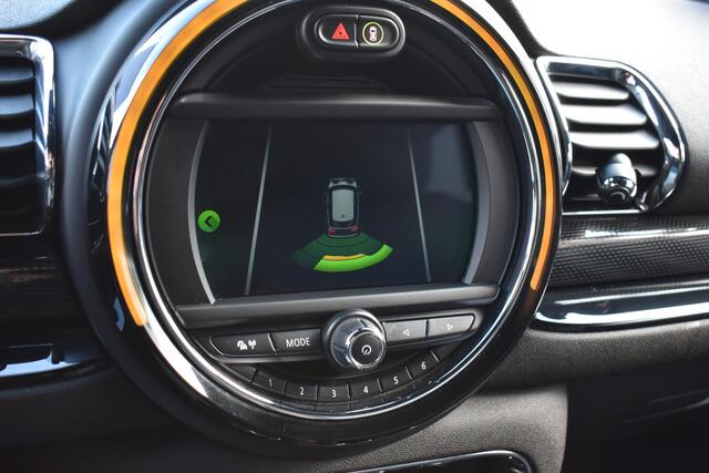 Mini COOPER CLUBMAN 1.5 Pepper Automaat Navigatie Keyless-go Leer interieur