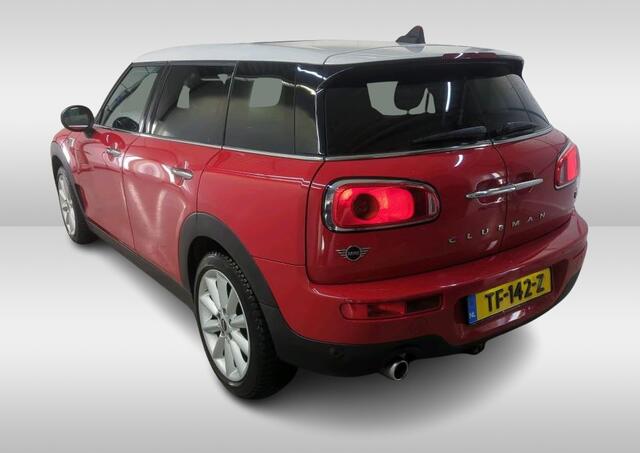 Mini COOPER CLUBMAN Mini 1.5 136PK Business Edition / Panoramadak / Trekhaak / Pdc.V+A / Airco-ecc. / Pepper uitv. / Apk jul-2026
