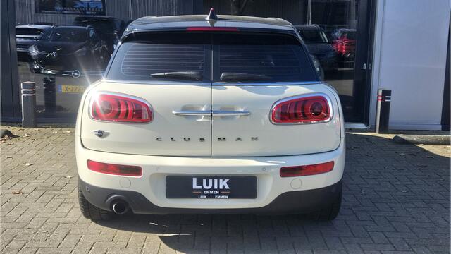 Mini COOPER CLUBMAN Mini 1.5 Chili + LED + NAVIGATIE + LM VELGEN + HALF LEER + SPORTSTOELEN